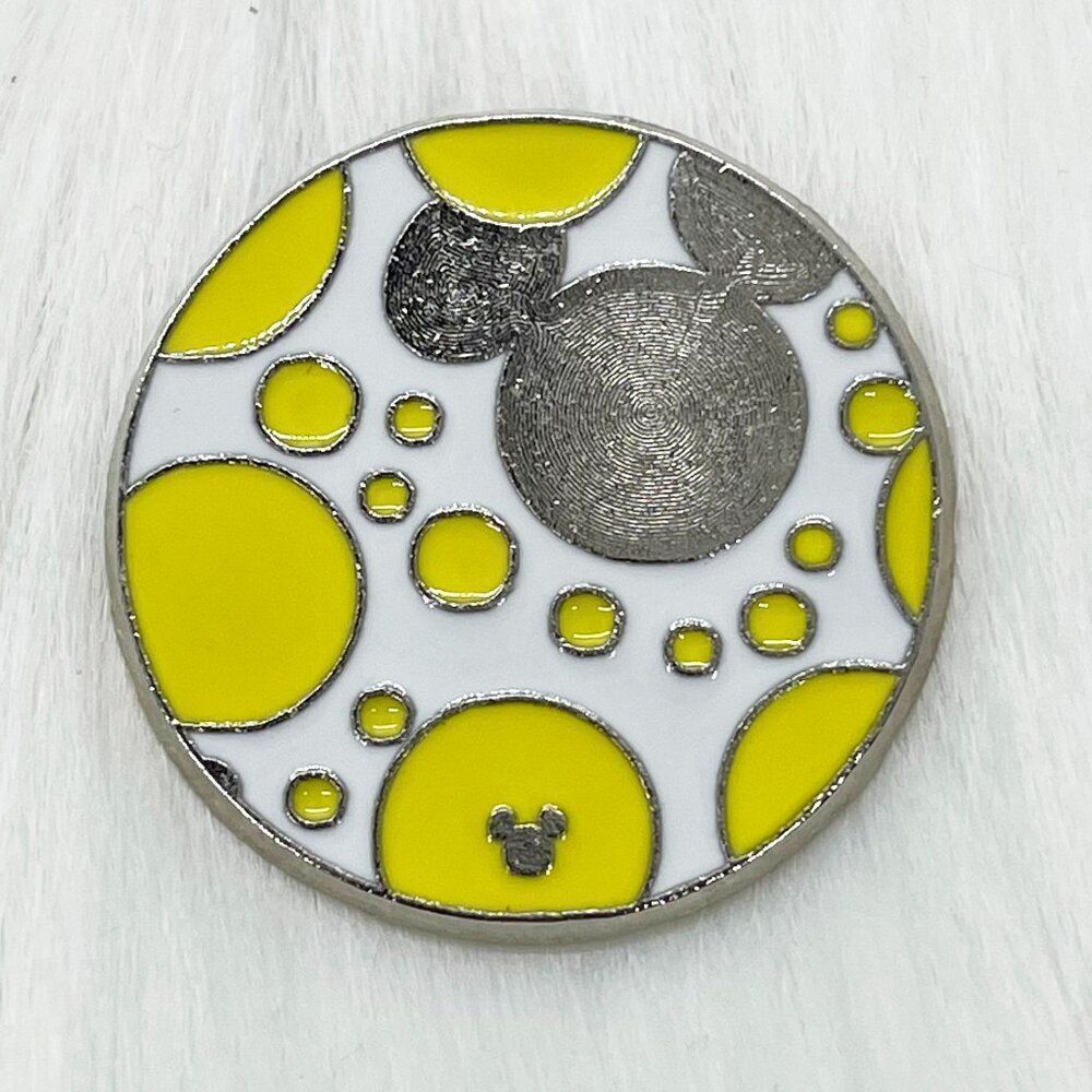 🔮 5/$25 Disney Silver And Yellow Mickey Ears Pin
